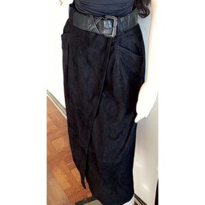 Nieman Marcus suede skirt